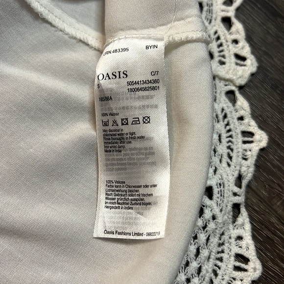 NWOT - Oasis 🇬🇧 Cold Shoulder Cover Up - Picture 4 of 6